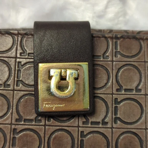 Salvatore Ferragamo Brown Wallet - Picture 3 of 9